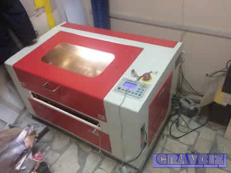 Продается лазерный гравер Qualitech 9g 500*300мм БУ